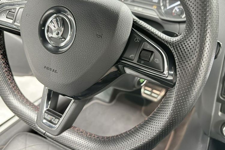 Skoda Octavia 2.0TDI184KM RS VRS Mode DSG Keesy CANTON Panorama ACC zdjęcie 31