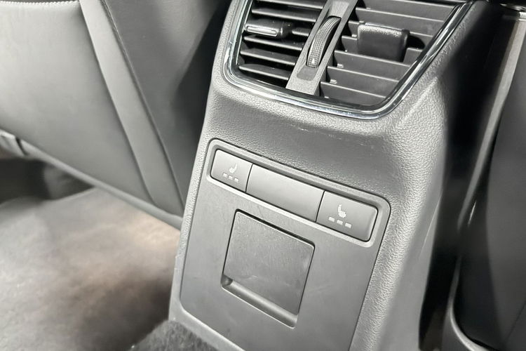 Skoda Octavia 2.0TDI184KM RS VRS Mode DSG Keesy CANTON Panorama ACC zdjęcie 37