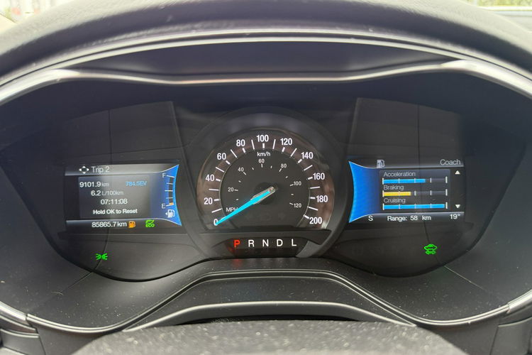 Ford Mondeo 2.0 Hybryda Titanium 86 tyś przebieg Stan BDB Gwarancja zdjęcie 16