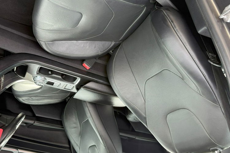 Ford Mondeo 2.0 Hybryda Titanium 86 tyś przebieg Stan BDB Gwarancja zdjęcie 22