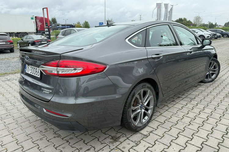 Ford Mondeo 2.0 Hybryda Titanium 86 tyś przebieg Stan BDB Gwarancja zdjęcie 3