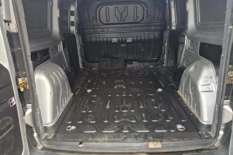 Fiat Doblo (Nr. 116) Doblo Maxi.3 osobowy, 2.0 MultiJet 135 KM , KLIMA, 2016 rok zdjęcie 11