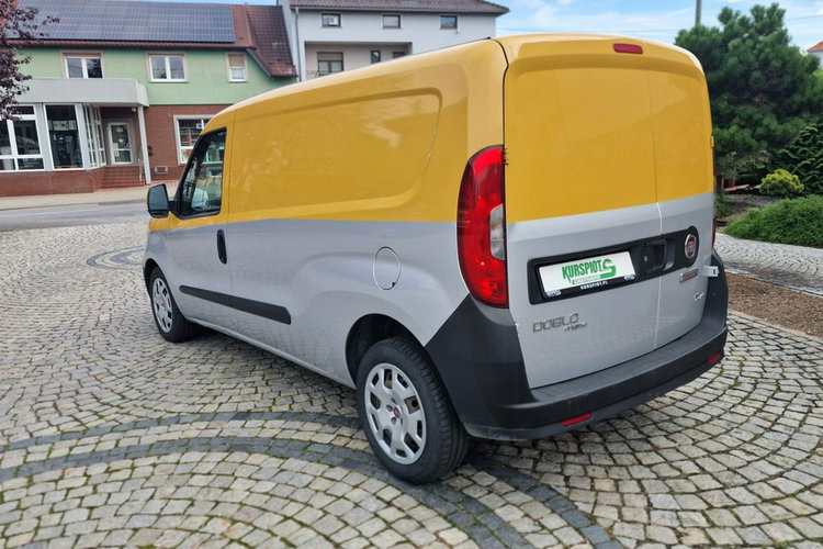 Fiat Doblo (Nr. 116) Doblo Maxi.3 osobowy, 2.0 MultiJet 135 KM , KLIMA, 2016 rok zdjęcie 3