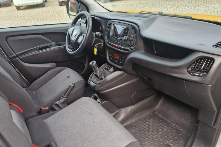 Fiat Doblo (Nr. 116) Doblo Maxi.3 osobowy, 2.0 MultiJet 135 KM , KLIMA, 2016 rok zdjęcie 8