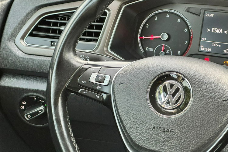 Volkswagen T-Roc Benzyna Gwarancja zdjęcie 25
