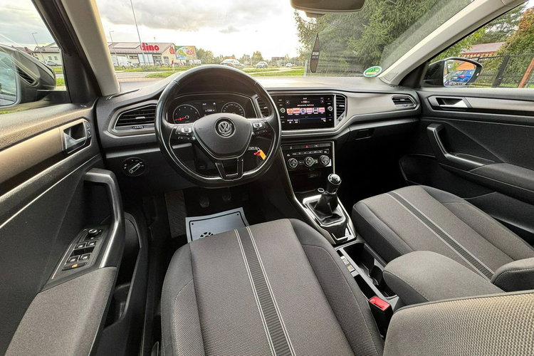 Volkswagen T-Roc Benzyna Gwarancja zdjęcie 31