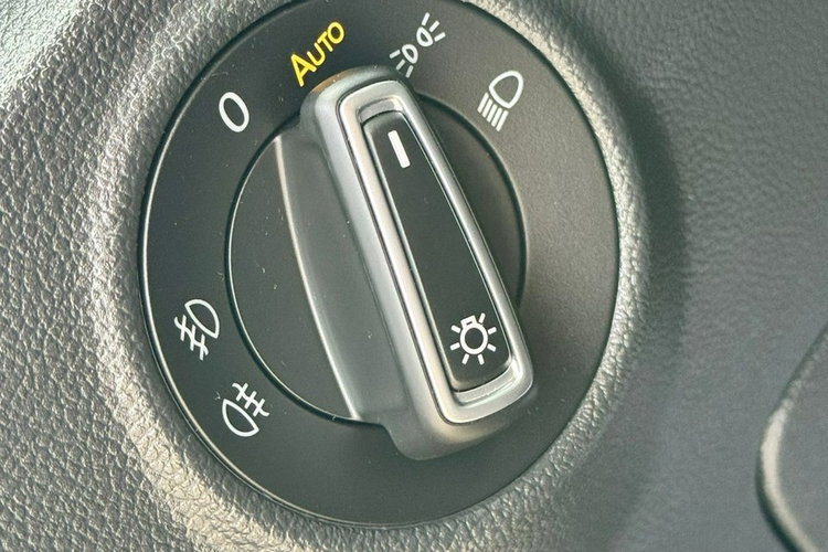 Volkswagen T-Roc Benzyna Gwarancja zdjęcie 34