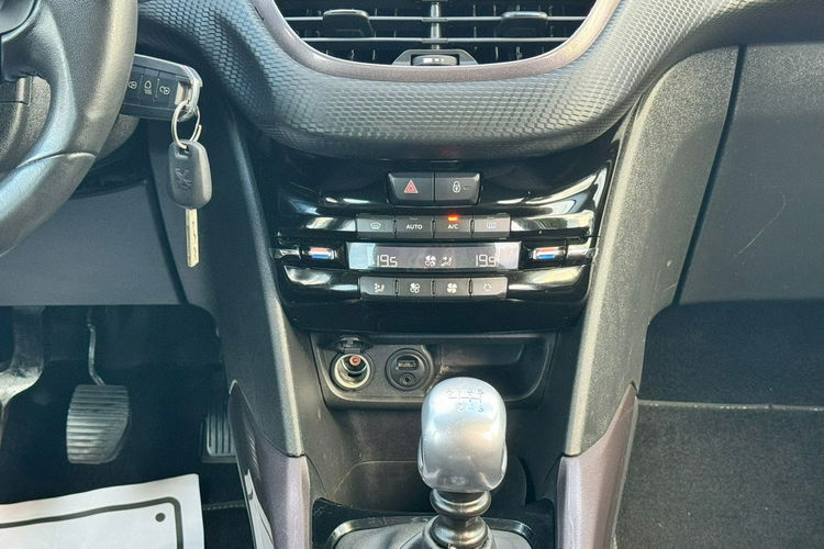 Peugeot 2008 Diesel Niski Przebieg Gwarancja zdjęcie 21