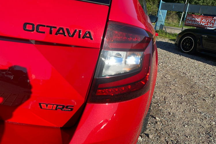 Skoda Octavia 2.0 tsi 240 KM kolor individual full opcja mały przebieg zdjęcie 3