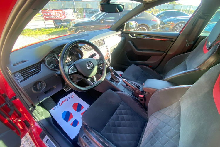 Skoda Octavia 2.0 tsi 240 KM kolor individual full opcja mały przebieg zdjęcie 31
