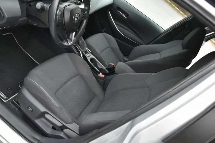 Toyota Corolla 1.8Hybrid 2021r. SALON Kamera FullLED Climatronic Virtual 66tkm zdjęcie 27