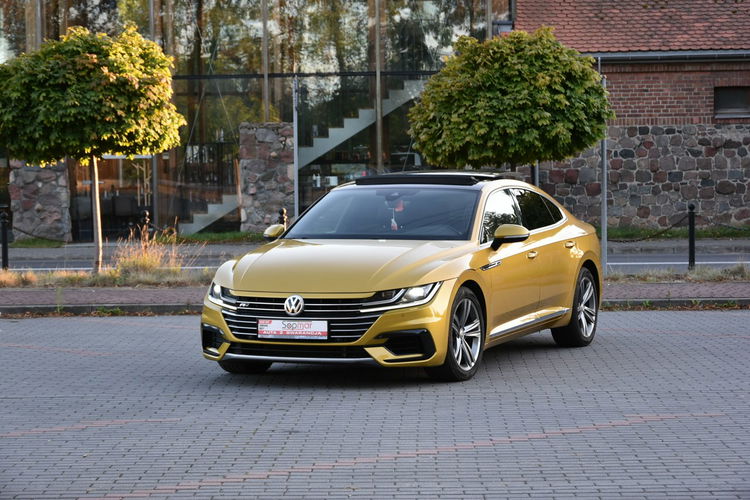Volkswagen Arteon 4Motion 2.0TDi 239KM DSG 2019r. R-Line Kamera LEDy Panorama zdjęcie 3