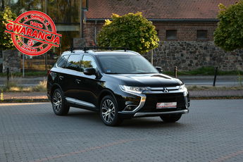 Mitsubishi Outlander 4WD 2.0 150KM Automat 2015r. lift 4x4 Climatronic LED NAVI Kamera