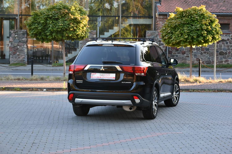 Mitsubishi Outlander 4WD 2.0 150KM Automat 2015r. lift 4x4 Climatronic LED NAVI Kamera zdjęcie 23