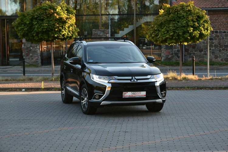 Mitsubishi Outlander 4WD 2.0 150KM Automat 2015r. lift 4x4 Climatronic LED NAVI Kamera zdjęcie 8