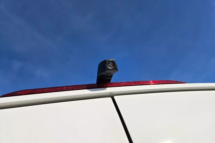 Volkswagen Crafter L4H2 109900zł NETTO Brygadówka 7 osób 2.0TDi/140KM zdjęcie 16