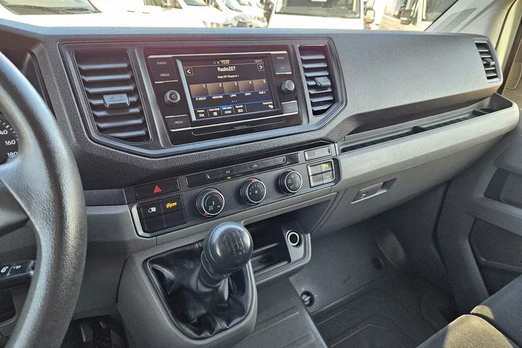 Volkswagen Crafter L4H2 109900zł NETTO Brygadówka 7 osób 2.0TDi/140KM zdjęcie 23