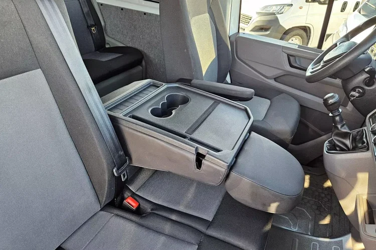 Volkswagen Crafter L4H2 109900zł NETTO Brygadówka 7 osób 2.0TDi/140KM zdjęcie 28