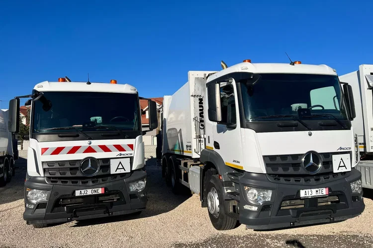 Mercedes AROCS 2536 eur6 FAUN VARIOPRSS520 zdjęcie 4