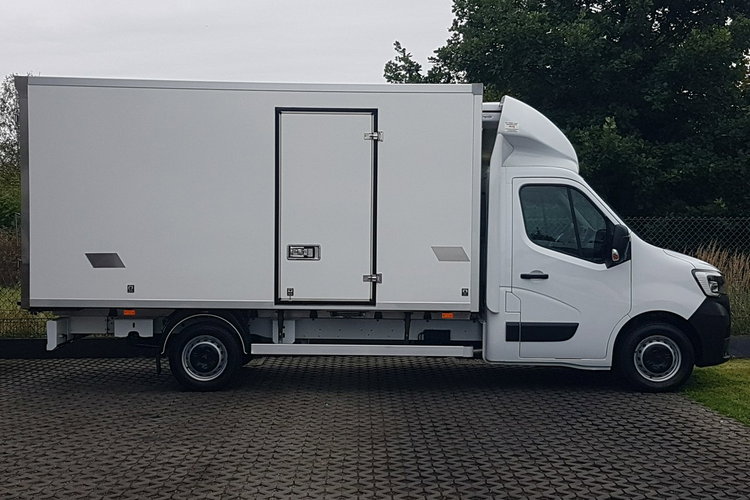 Renault Master 8EP CHŁODNIA 4.20x2.10x2.00 IZOTERMA AGREGAT CARRIER GRZANIE KLIMA zdjęcie 12