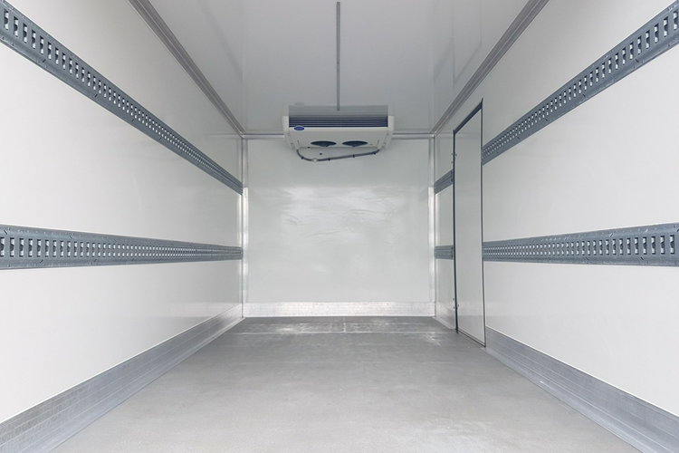 Renault Master 8EP CHŁODNIA 4.20x2.10x2.00 IZOTERMA AGREGAT CARRIER GRZANIE KLIMA zdjęcie 17