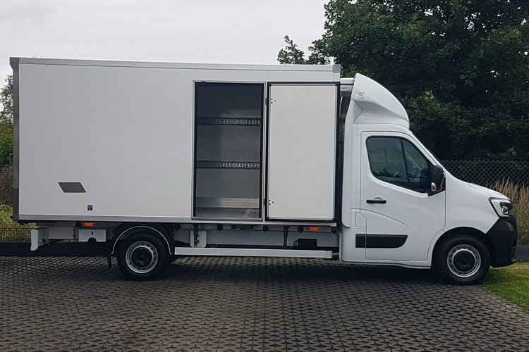 Renault Master 8EP CHŁODNIA 4.20x2.10x2.00 IZOTERMA AGREGAT CARRIER GRZANIE KLIMA zdjęcie 27