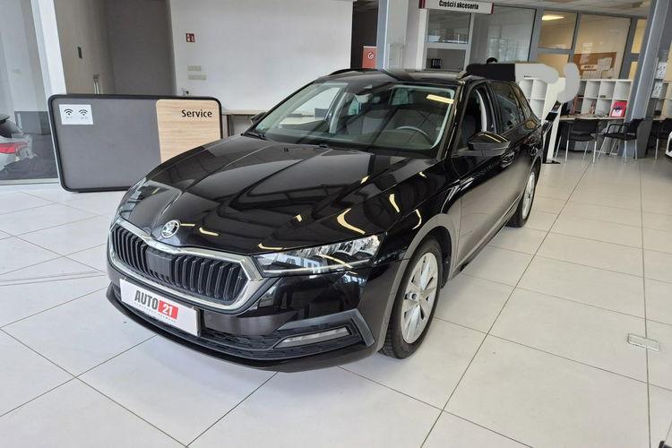 Skoda Octavia zdjęcie 2