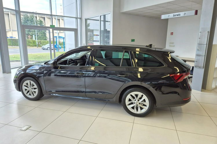 Skoda Octavia zdjęcie 7