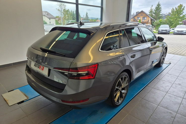 Skoda Superb zdjęcie 5