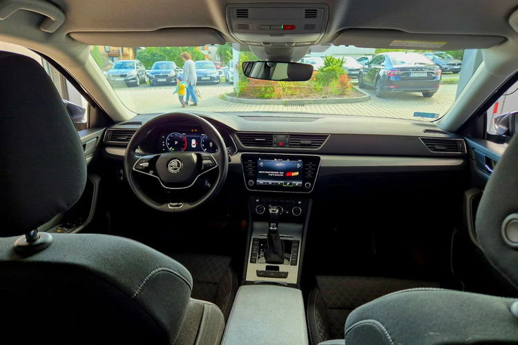 Skoda Superb zdjęcie 16