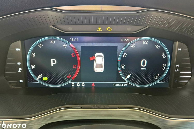 Skoda Superb zdjęcie 17