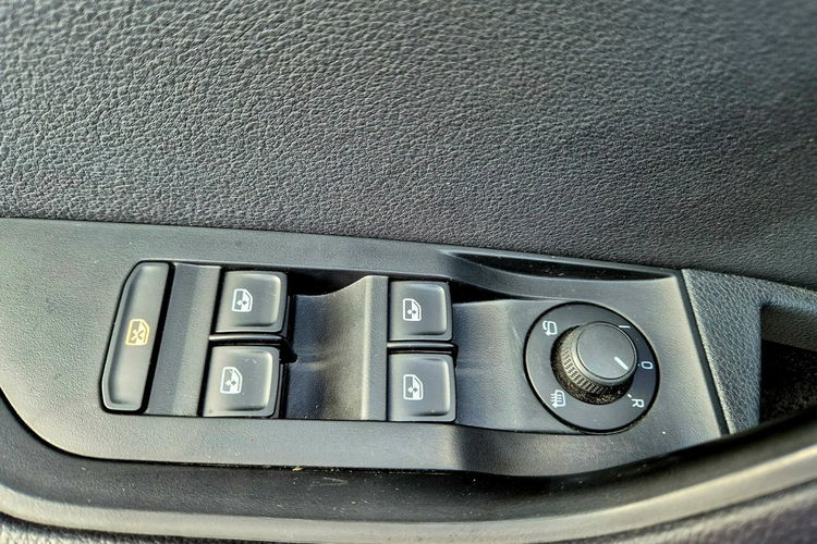 Skoda Superb zdjęcie 27