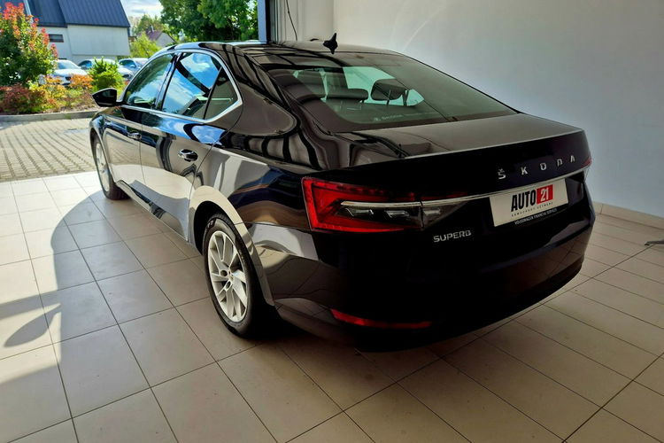 Skoda Superb zdjęcie 3