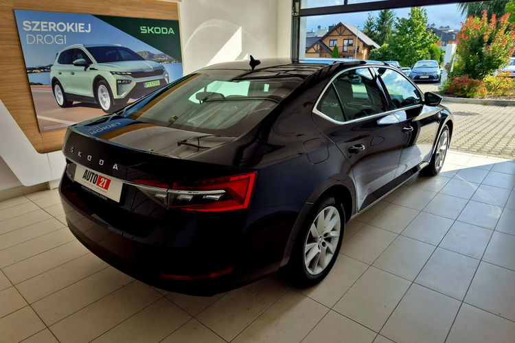 Skoda Superb zdjęcie 6