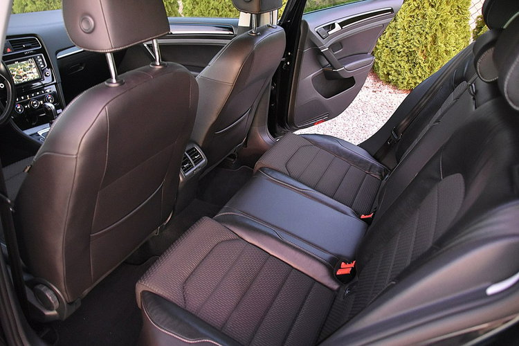 Volkswagen Golf 2.0tdi 150Km Xenon Pół-Skóra Led Navi Kamera Gwarancja zdjęcie 23