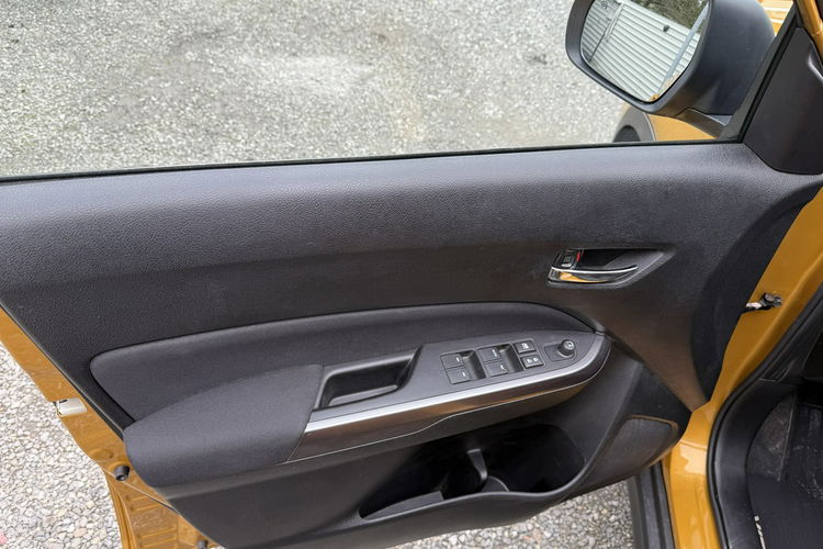 Suzuki Vitara 4x4. Kamera . Radar. Navigacja. zdjęcie 12