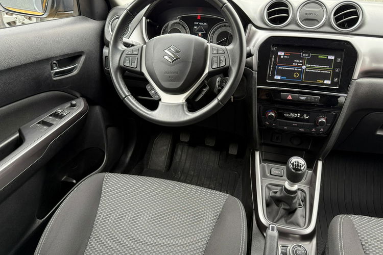 Suzuki Vitara 4x4. Kamera . Radar. Navigacja. zdjęcie 16