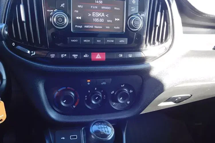 Fiat Doblo zdjęcie 8