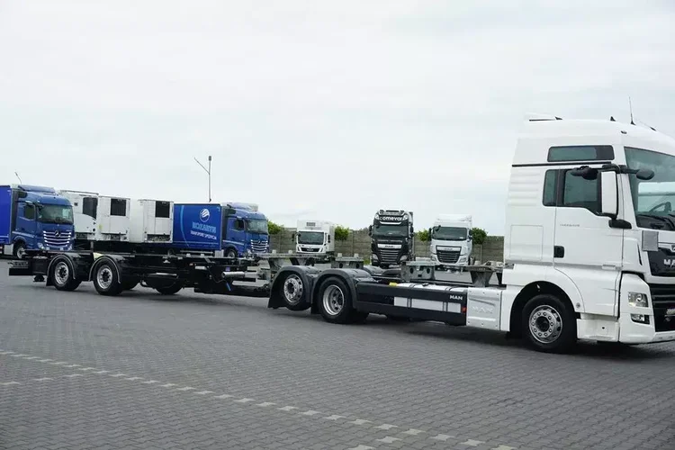 MAN / TGX / 26.470 / ACC / E 6 / MP 5 / ZESTAW BDF 2 X 7.15 M , 7.45 M , 7.82 M zdjęcie 4