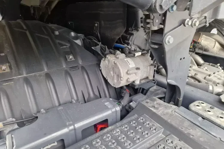 Scania R500A4X2NA zdjęcie 6