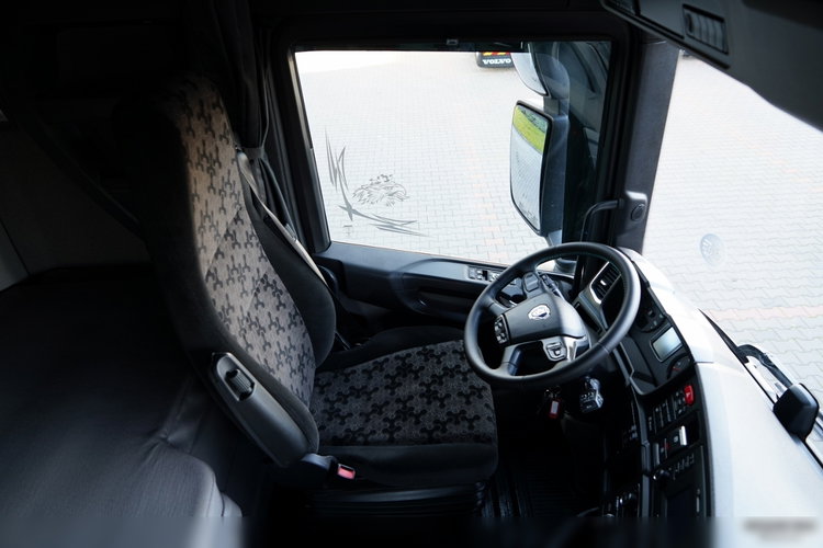 Scania R 450 / RETARDER / HYDRAULIKA / KLIMATYZACJA POSTOJOWA / ALUFELGI /  zdjęcie 27