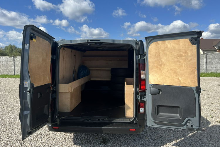 Renault Trafic Furgon L2H1 2.0/145KM Gwarancja Kamera Cofania Relingi Dachowe zdjęcie 11