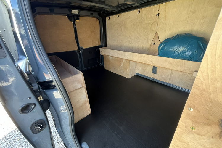 Renault Trafic Furgon L2H1 2.0/145KM Gwarancja Kamera Cofania Relingi Dachowe zdjęcie 31