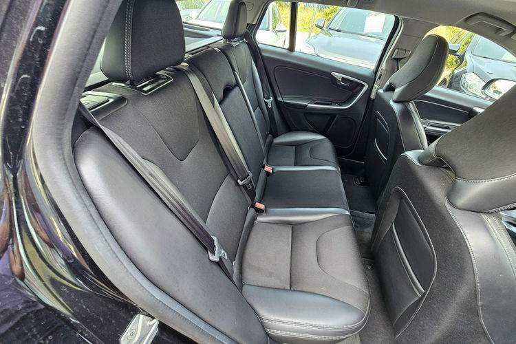 Volvo V60 Cross Country zdjęcie 26