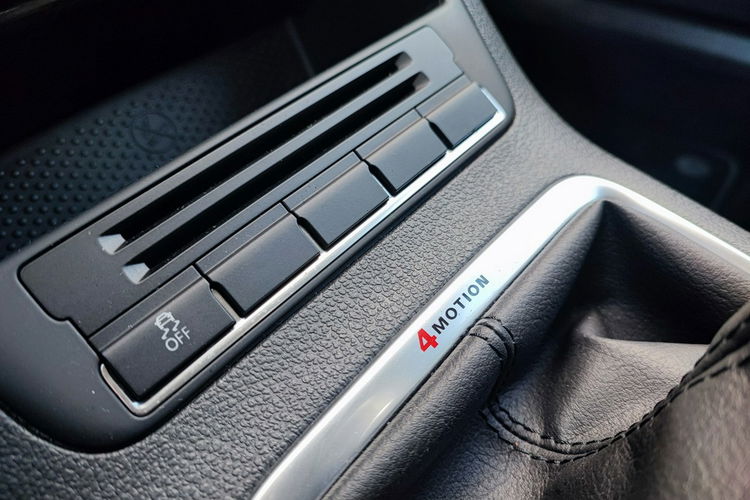 Volkswagen Tiguan 2.0 TDI Sport & Style 4motion + pełny serwis i oryginał lakier zdjęcie 13