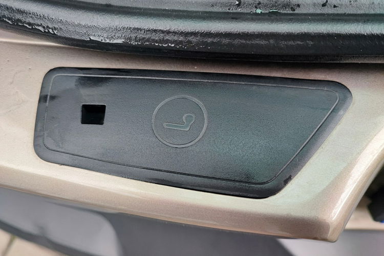 Volkswagen Tiguan 2.0 TDI Sport & Style 4motion + pełny serwis i oryginał lakier zdjęcie 25