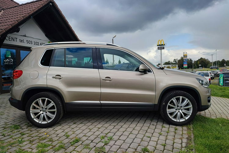 Volkswagen Tiguan 2.0 TDI Sport & Style 4motion + pełny serwis i oryginał lakier zdjęcie 6