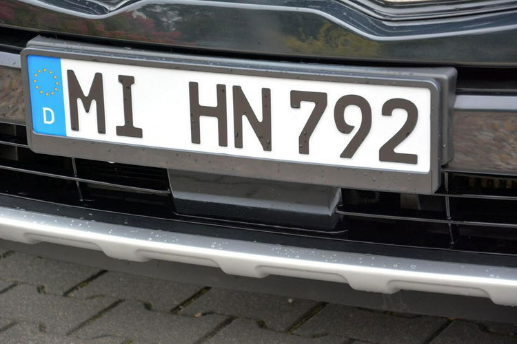 Kia Sportage GT-Line Radar ACC Navi Kamera Panorama Skóry Ledy 4wd Ledy Alu18 zdjęcie 14