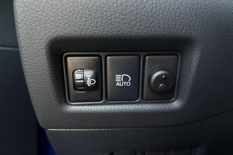 Toyota C-HR 1.8 HSD 122KM PREMIUM, salon Polska, gwarancja, FV23% zdjęcie 16