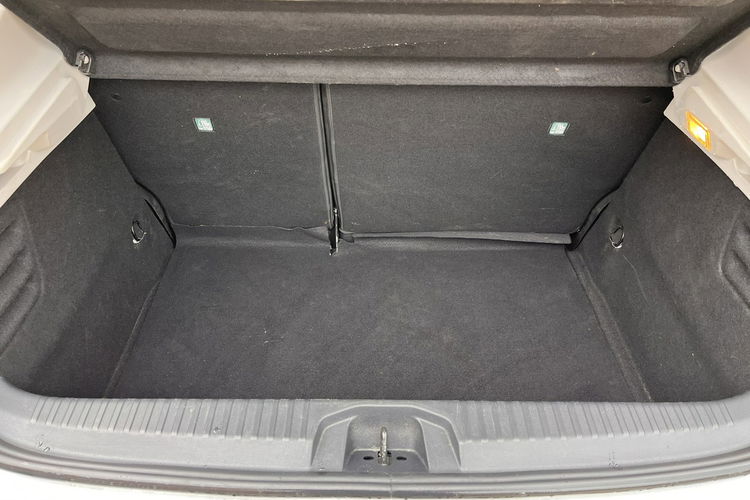 Renault Clio 1.0 Zarejestrowany Klima Asystent Led Tablet Stan Idealny Bezwypadkowy zdjęcie 25